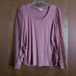 Jolie & Joy Ruched Lace Sleeve Top